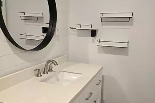 52 Sidney St, Lowell, MA 01852 - Photo 14