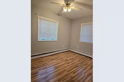 52 Sidney St #52, Lowell, MA 01852 - Photo 18