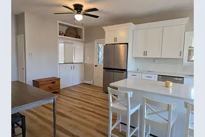 52 Sidney St #52, Lowell, MA 01852 - Photo 4