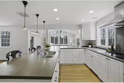 37 Oneil Dr, Westborough, MA 01581 - Photo 6