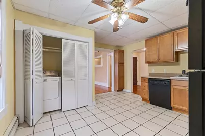 30-B Henry St #30B, Clinton, MA 01510 - Photo 6