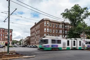 4 Franklin St, Boston, MA 02134 - Photo 16