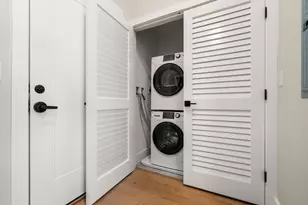 4 Franklin St, Boston, MA 02134 - Photo 12