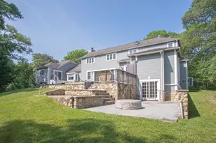 63 Bayes Hill Rd, Oak Bluffs, MA 02557 - Photo 2