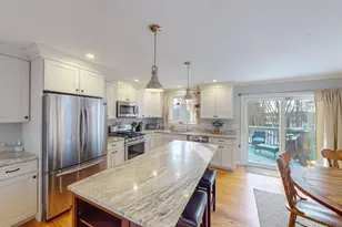 37 Willard St, Ayer, MA 01432 - Photo 8