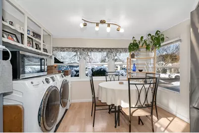 8 F St, Merrimac, MA 01860 - Photo 6