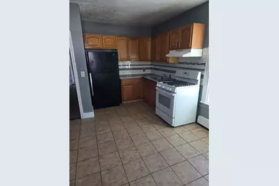 555 Main St #3, Brockton, MA 02301 - Photo 2