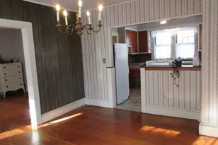 89 Columbus Ave, Greenfield, MA 01301 - Photo 8