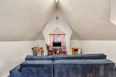 2 Brookline St #1, Webster, MA 01570 - Photo 4