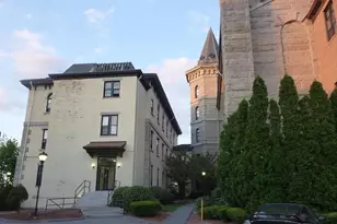 191 Thorndike St, Lowell, MA 01852 - Photo 10