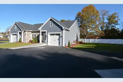 1 Depot Street Ext #5, Townsend, MA 01469 - Photo 4