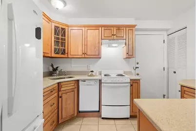 53 Melrose St #4D, Melrose, MA 02176 - Photo 8