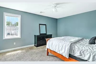 1556 N. Main Street #7, Fall River, MA 02720 - Photo 4