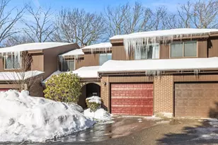 23 Tamarack Ln, Peabody, MA 01960 - Photo 4