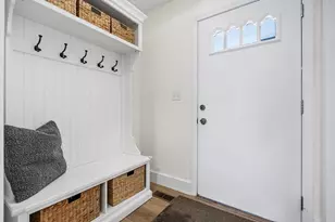 23 Tamarack Ln, Peabody, MA 01960 - Photo 8