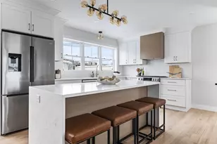 124 Woodruff Ave, Medford, MA 02155 - Photo 2