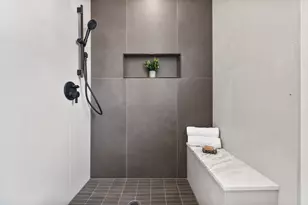 124 Woodruff Ave, Medford, MA 02155 - Photo 14