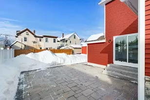 52 Lundberg St, Lowell, MA 01852 - Photo 4