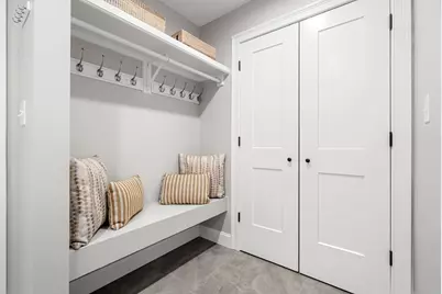 52 Lundberg St, Lowell, MA 01852 - Photo 16