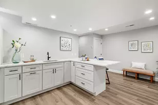 52 Lundberg St, Lowell, MA 01852 - Photo 32