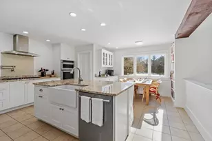 1409 Monument St, Concord, MA 01742 - Photo 8