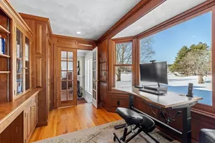 1409 Monument St, Concord, MA 01742 - Photo 14