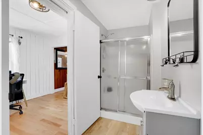 24 Clinton St, Ware, MA 01082 - Photo 20