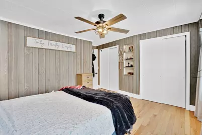 24 Clinton St, Ware, MA 01082 - Photo 24