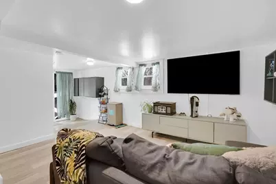 24 Clinton St, Ware, MA 01082 - Photo 32