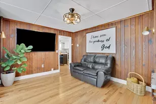 24 Clinton St, Ware, MA 01082 - Photo 14