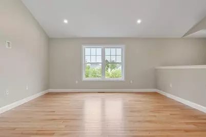 24 Bronson St, Fall River, MA 02721 - Photo 16