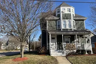 35 Hodges St, Mansfield, MA 02048 - Photo 1