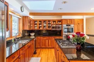 23 Alyssum Dr, Amherst, MA 01002 - Photo 10