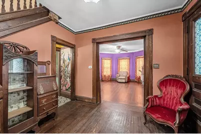 393 Saint James Avenue, Springfield, MA 01109 - Photo 4