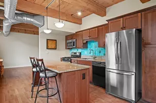 25 Cedar St, Amesbury, MA 01913 - Photo 6