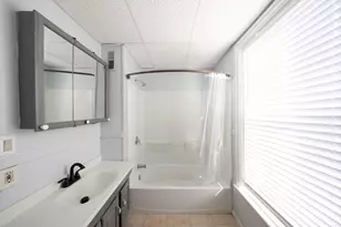 10 Sycamore, Worcester, MA 01608 - Photo 4