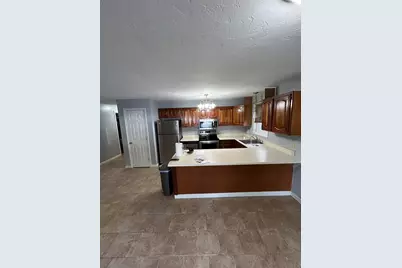 3 Hinman St #2, Sturbridge, MA 01518 - Photo 2