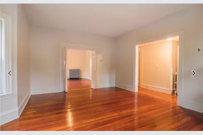 31 Garland St #1, Chelsea, MA 02150 - Photo 2