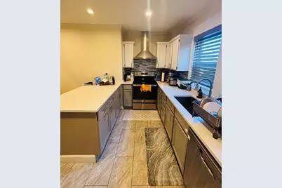 31 Garland St #1, Chelsea, MA 02150 - Photo 6