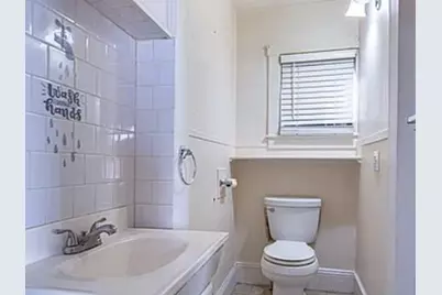 260 Phillips Ave #N/A, New Bedford, MA 02746 - Photo 10