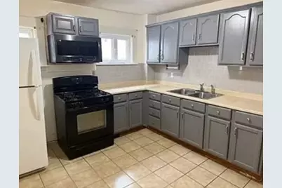 260 Phillips Ave #N/A, New Bedford, MA 02746 - Photo 4