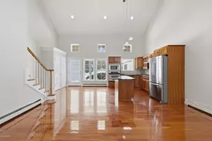 18 Winterberry Ln, Hanover, MA 02339 - Photo 8