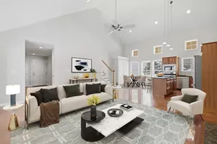 18 Winterberry Ln, Hanover, MA 02339 - Photo 4