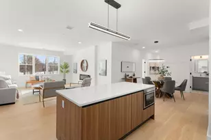 16 Stearns Rd 103, Wellesley, MA 02482 - Photo 4