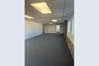 181 Old Colony Ave #A, Boston, MA 02127 - Photo 28