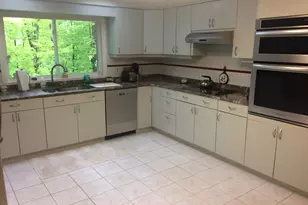 83 Helena St, Leominster, MA 01453 - Photo 6