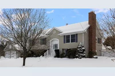 45 Obannon Pl, Swansea, MA 02777 - Photo 2