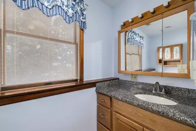 45 Obannon Pl, Swansea, MA 02777 - Photo 10