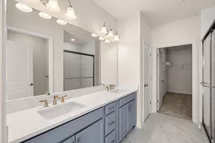 2 Stratton Dr, Woburn, MA 01801 - Photo 18