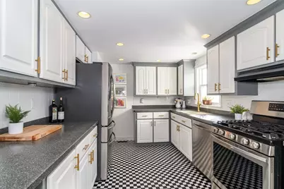 13 Cooper Rd, Natick, MA 01760 - Photo 4